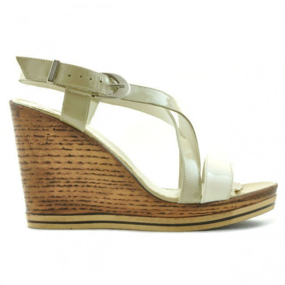 Women sandals 5016 patent beige combined