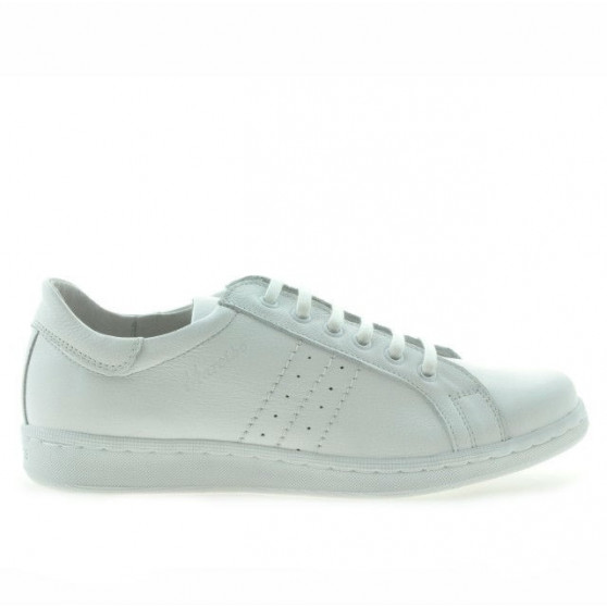 Teenagers stylish, elegant shoes 369 white