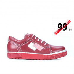 Small children shoes 57c red