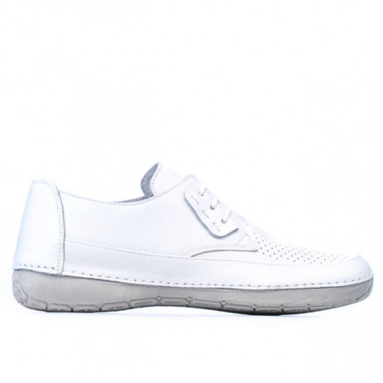 Women loafers, moccasins 672m white