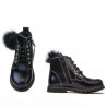 Small children boots 38c patent indigo