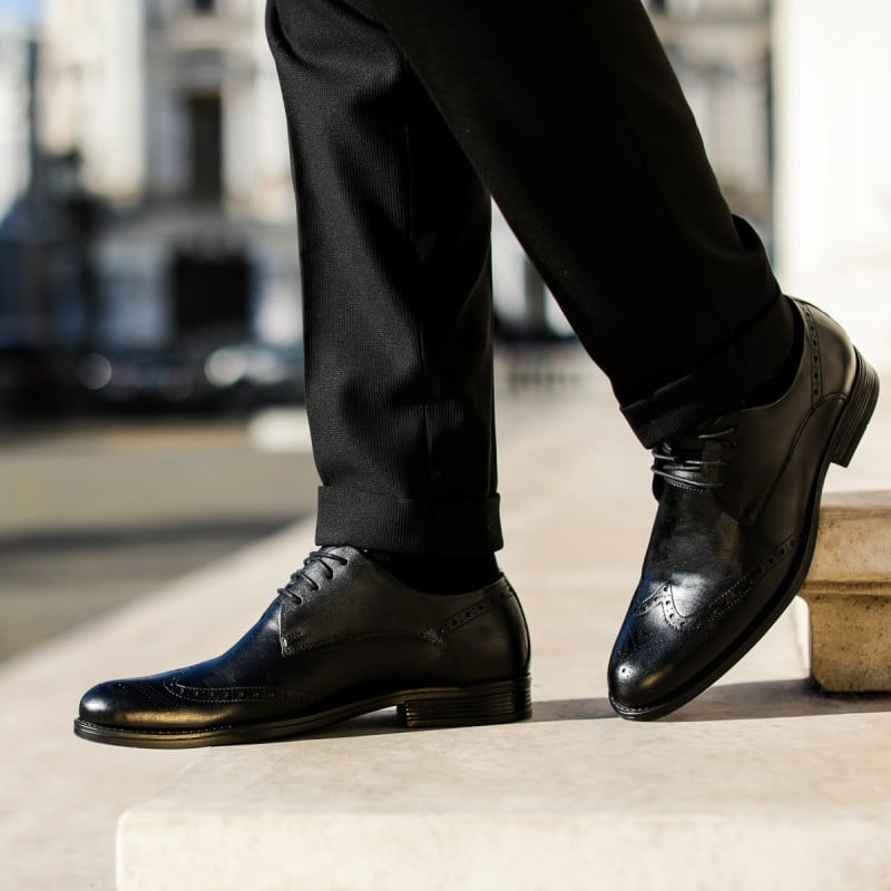 Men stylish, elegant shoes 908 black lifestyle