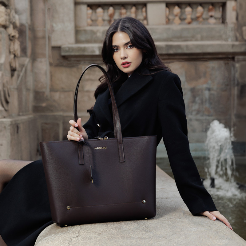 Geanta dama de umar 034g dark brown lifestyle