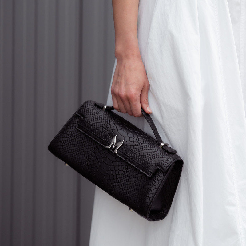 Geanta dama de umar 041g 01 croco negru lifestyle