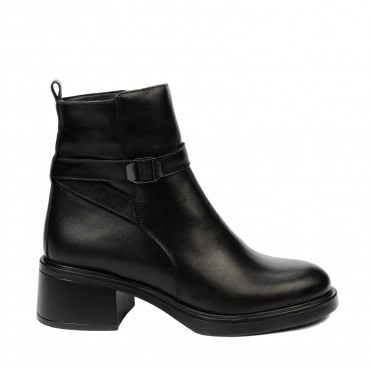 Women boots 3410 black