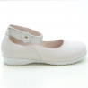 Small children shoes 17c beige pearl
