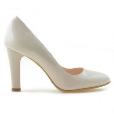 Women stylish, elegant shoes 1243 patent ivory
