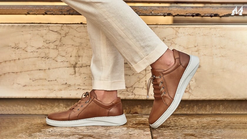What casual shoes for men to wear in 2022?